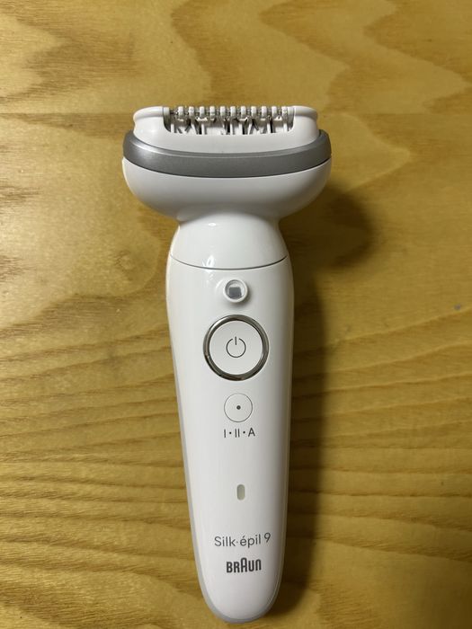Продавам Braun Silk-épil 9 Wet & Dry в много добро състояние
