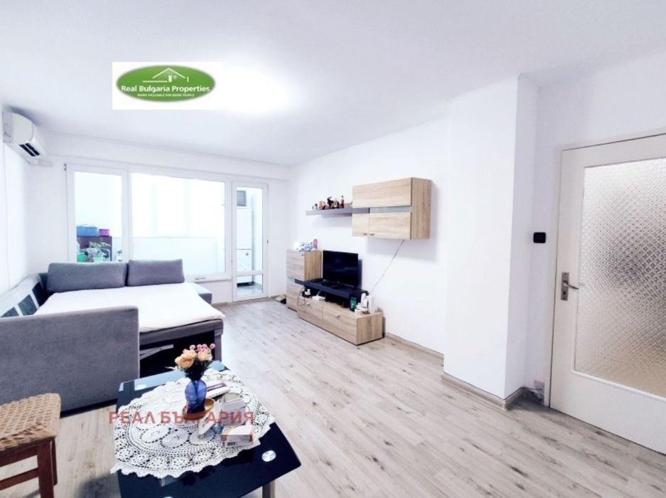 Продава се Двустаен апартамент в Русе, Център - 62 кв.м за 1257 €/кв.м - Снимка #10