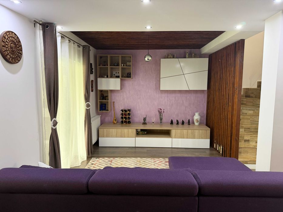 Casa/vila de inchiriat in regim hotelier