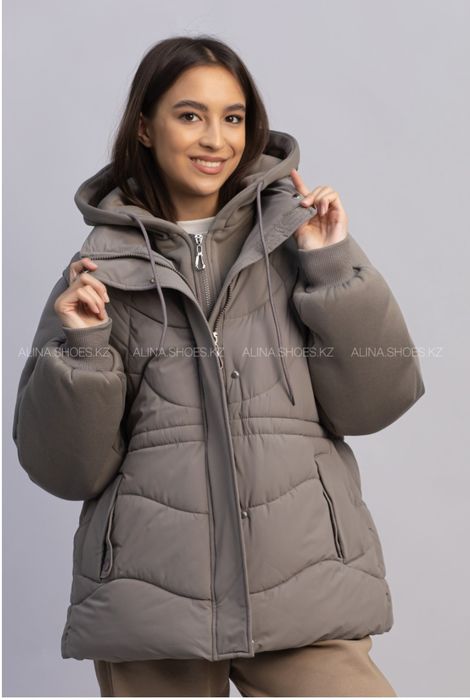 Продам куртку новая