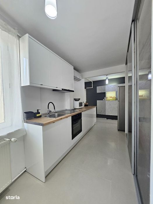 Oferta inchiriere studio de lux, central, parcare, 350 EURO