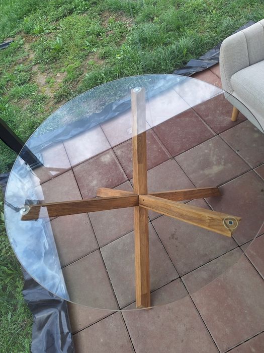 vând masa sticla stare ca si nou