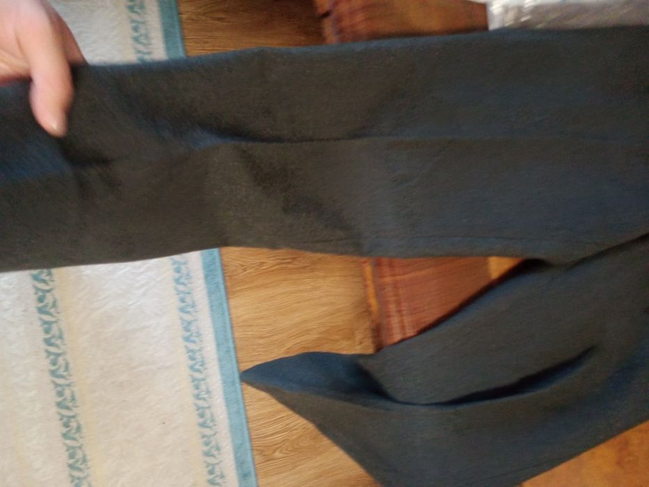 Продам школьную форму серого цвета