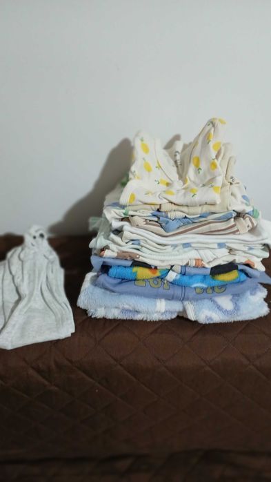 Vand lot haine  body baietel marimea 68-86