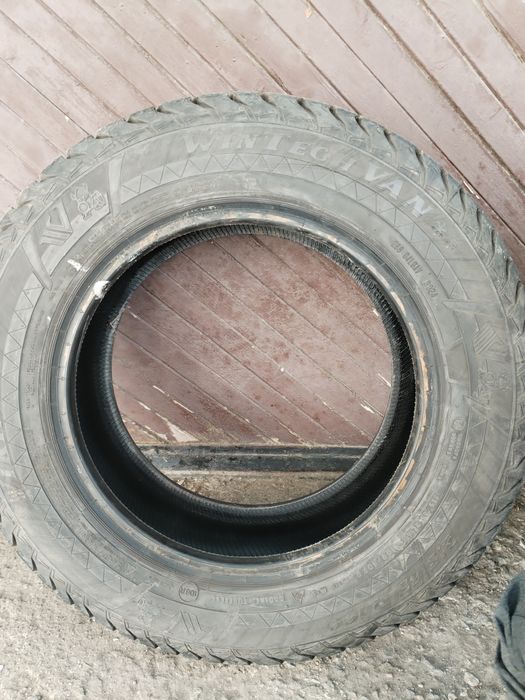 Зимни гуми за Рено Трафик