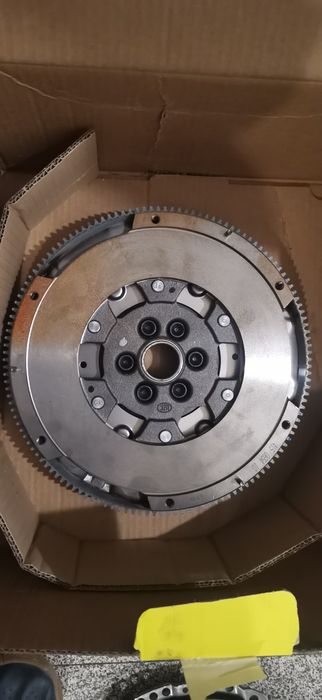 Съединител LUK за 2.0 TDI VAG. BKD, CFHC...