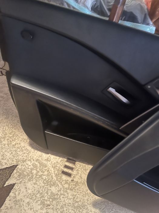 Fete de usi si bancheta bmw e60 nfl