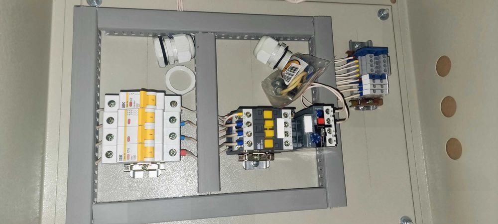 Шкаф элком металл