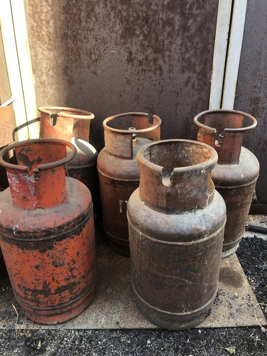 Продаю газовый балонны