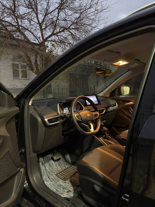 Tracker 2 LTZ Qora rang