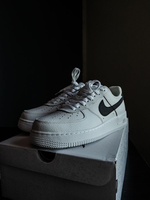 Air Force 1 Black Swoosh 07’ 43 Noi