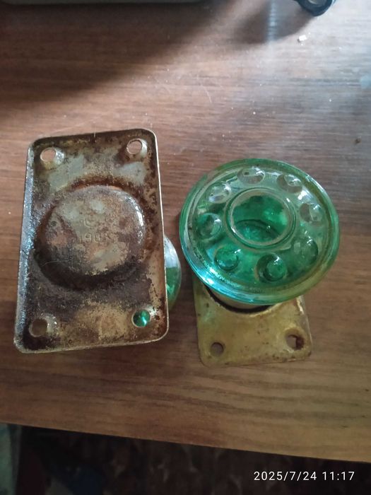 Дверные  ручки .