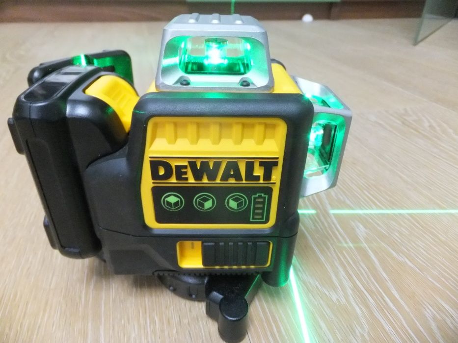 Nivela Laser 3 x 360° Dewalt DCE089G si DCE089G 12/18V
