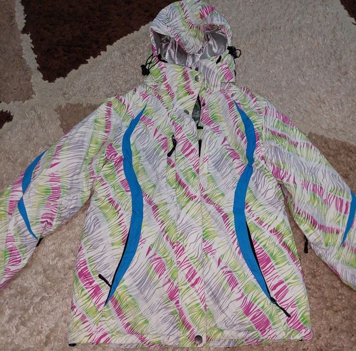 Продам зимнюю курту