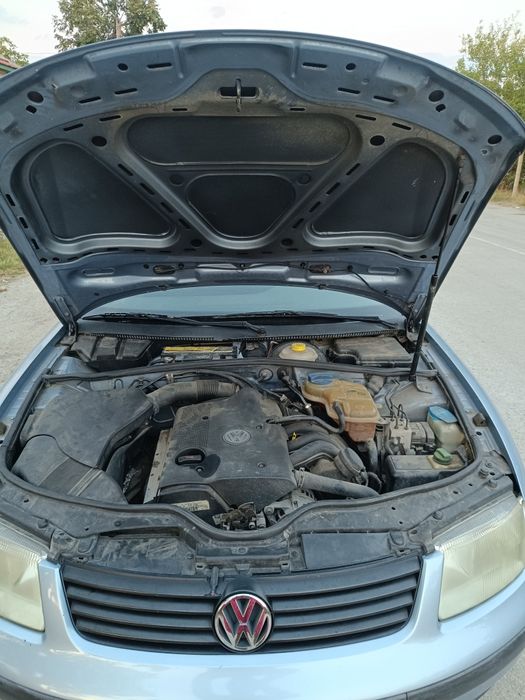 На части Vw Passat B5