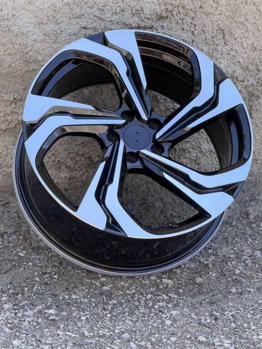 Джанти 20 “ цола 5х114.3 чисто нови KIA Hyundai Mazda Nissan…