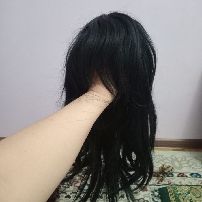 Pariklar kiyganda juda chiroyli turadi
