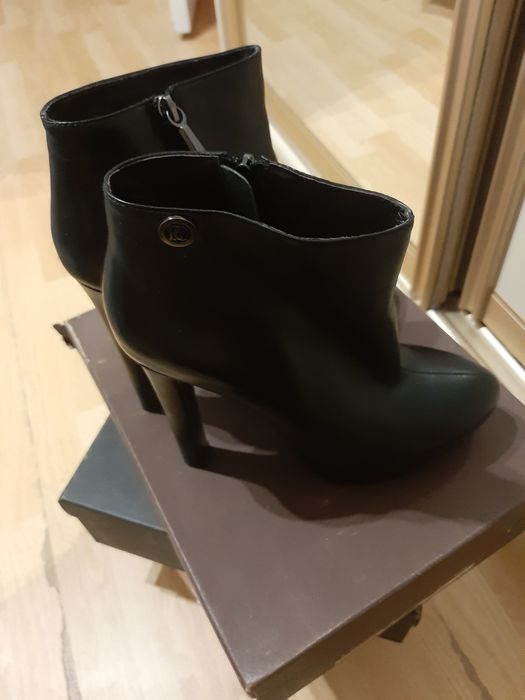 Продам ботильоны