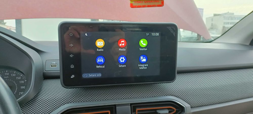 Reparatie navigatie MediaNav Dacia Logan Duster Sandero Renault Clio