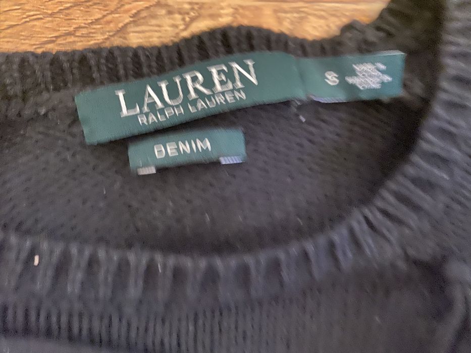 Стильгый свитер (с)