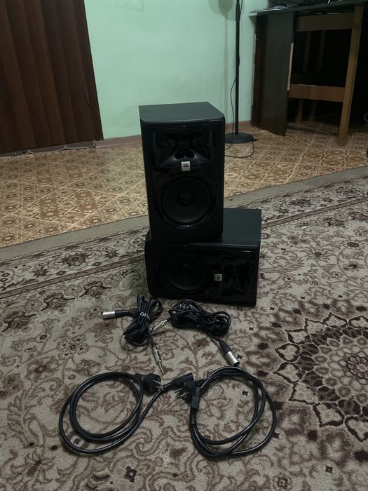 Мониторы JBL 3 series MK 2