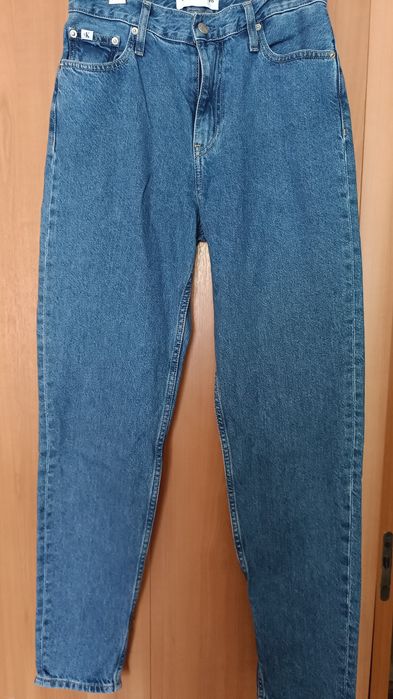 Джинсы куплены в Меге