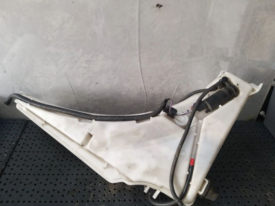 Vas lichid parbriz land rover range rover sport l494 cpla17b613