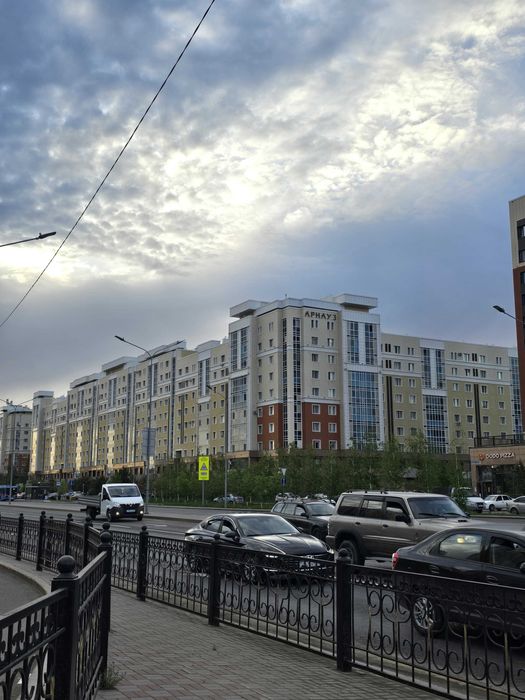 Продажа полноценной 1,5-ки в г. Астана, Есильский р-он