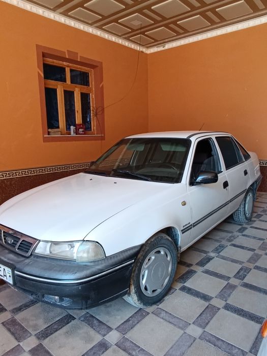 Мошина сотилади Нексия 1 донс