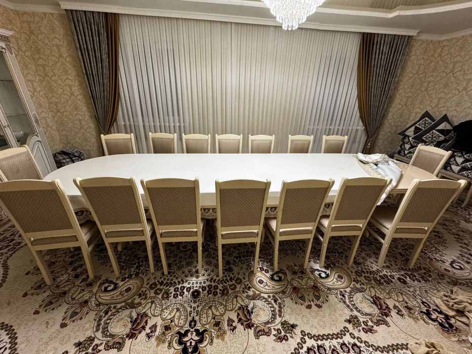 Продам стол со стульями