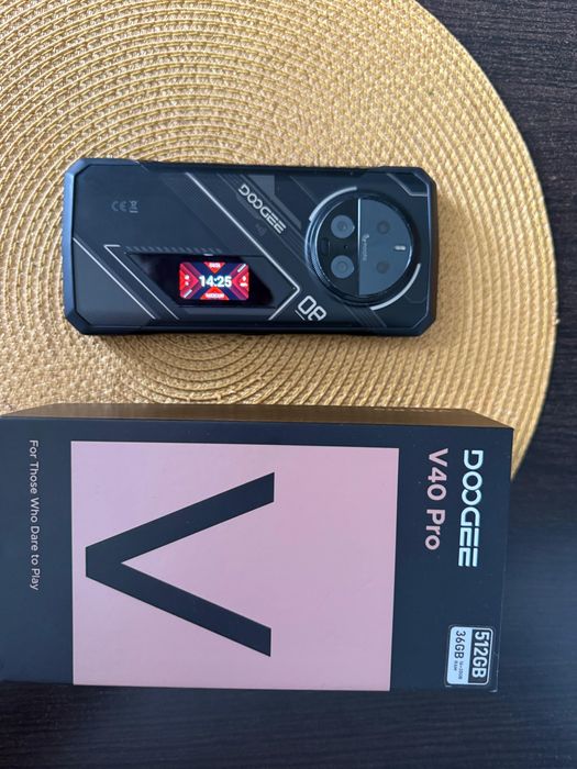 Telefon Doogee v40 PRO