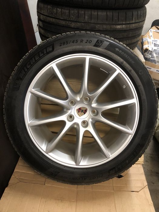 Гуми и джанти за Порше Кайен