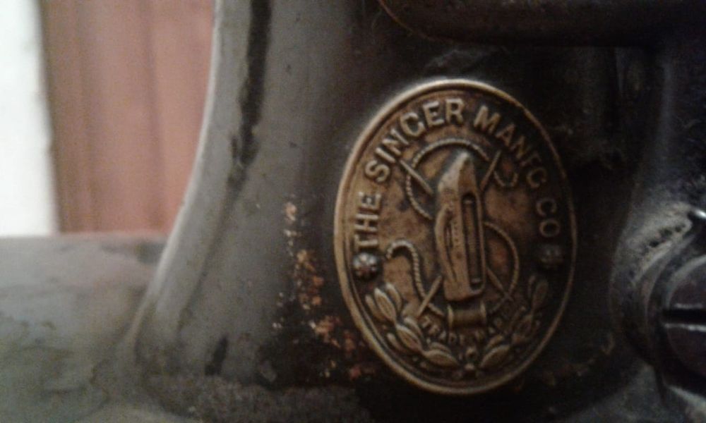 Швейная машинка