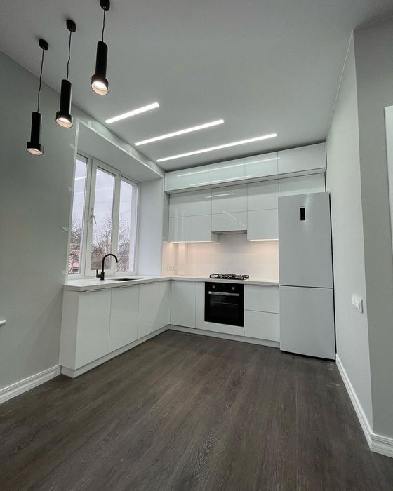 Натяжные потолки все виды