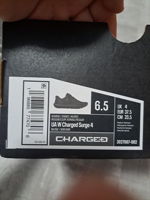 Under Armour Charged Surge 4