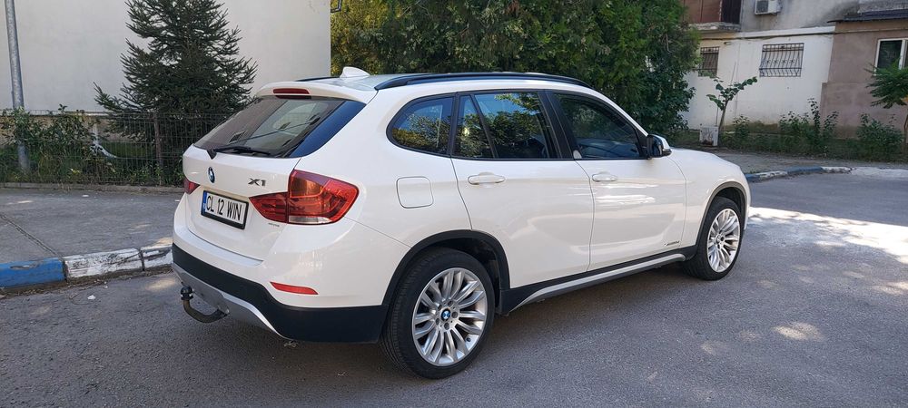 BMW X1 2014 — imagine 2