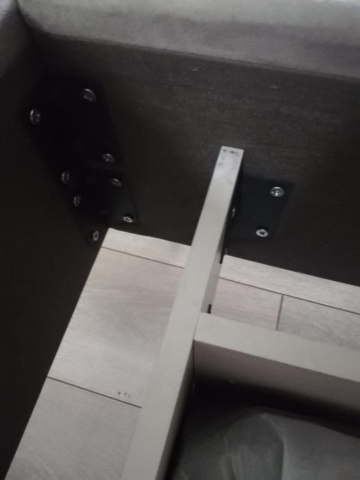 Двуспальная кровать.