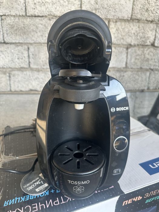 Кофеварка Bosch Tassimo — чёрная T20 TAS2002UC —