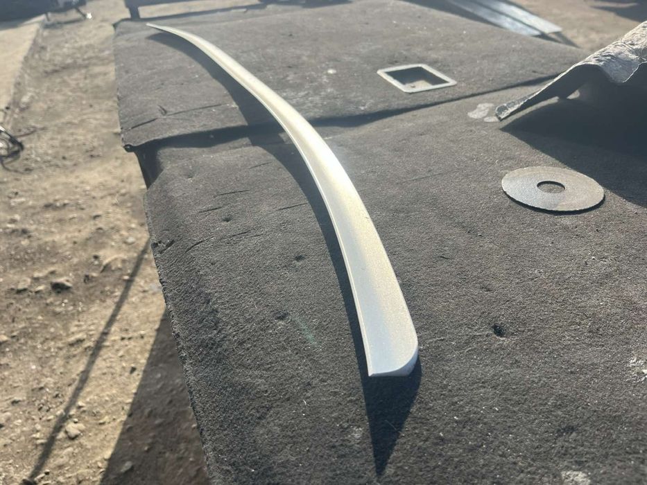 Спортен лип спойлер за Audi A4 B7 седан Lip