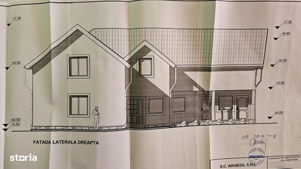 Casa, sediu administrativ/birouri, 15 ari teren