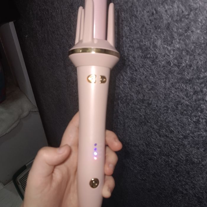 Крутящая плойка для волос