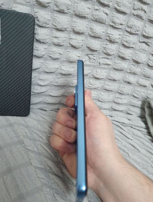 Srochna sotiladi Xiaomi Redmi Note 12 Pro 8+8/256Gb Blue Flagman