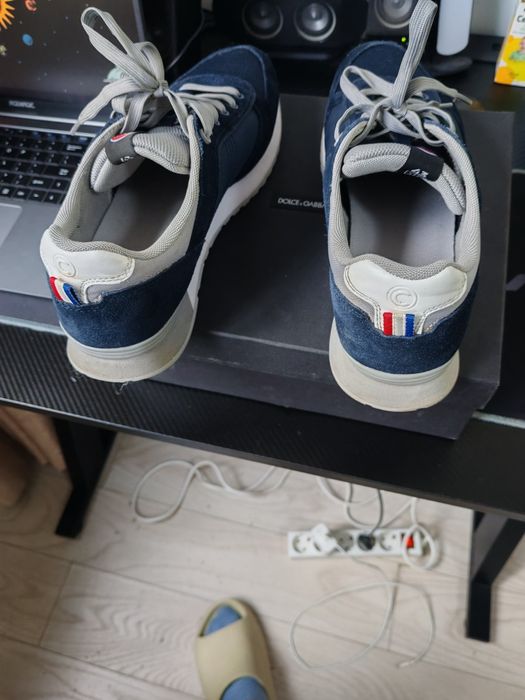 Adidași Colmar 43