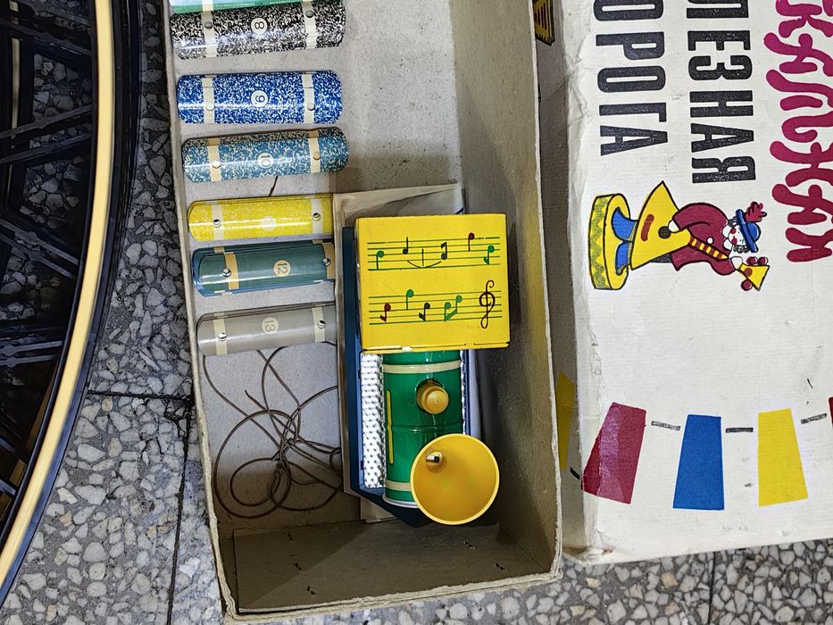 Стара играчка "музикална железница" СССР