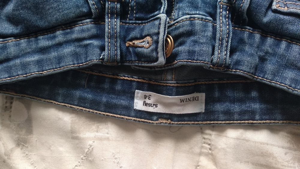 2 бр.дънки син и черен размер 34