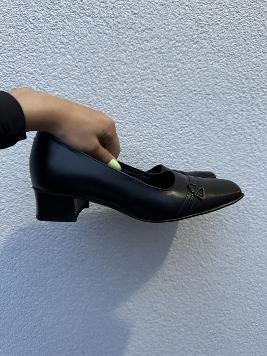 Дамски обувки