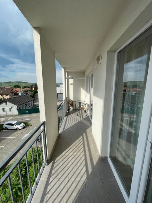 Inchiriez apartament 2 camere