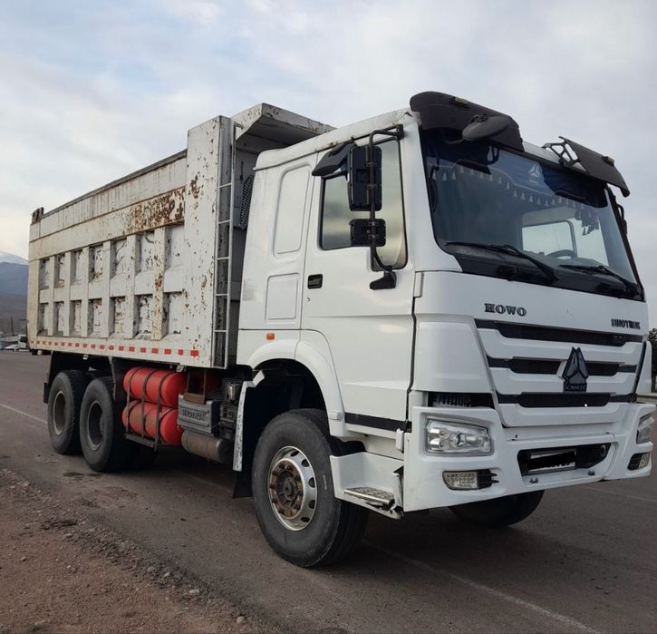 Howo самосвал срочно сотилади