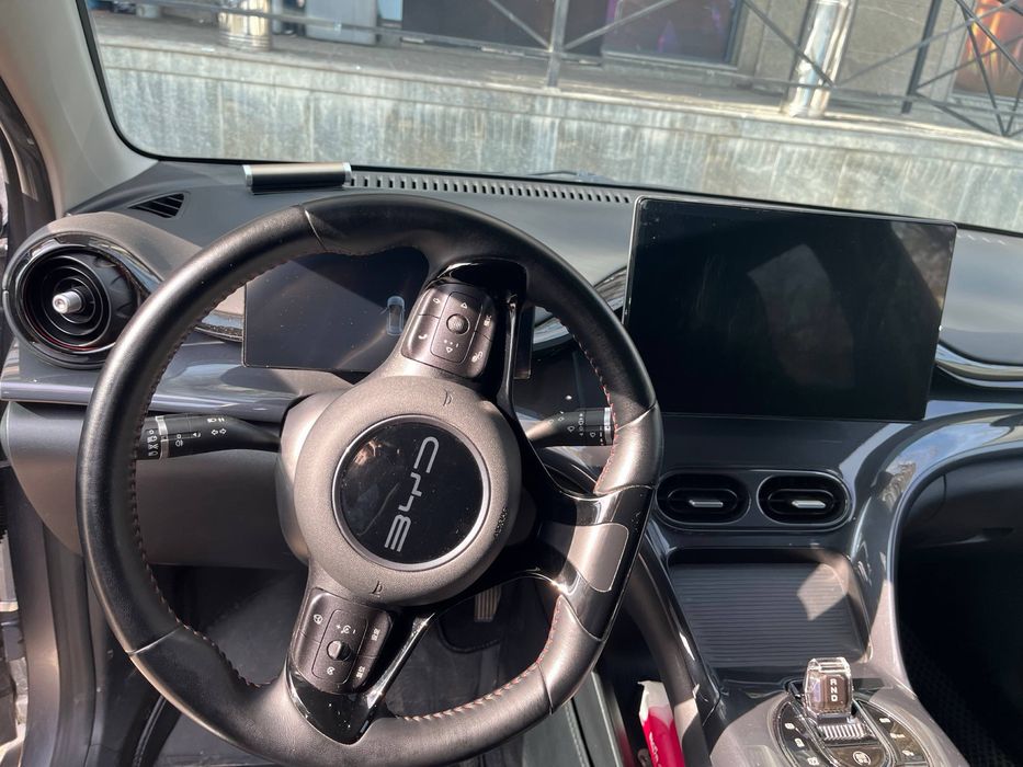 Продается BYD e2