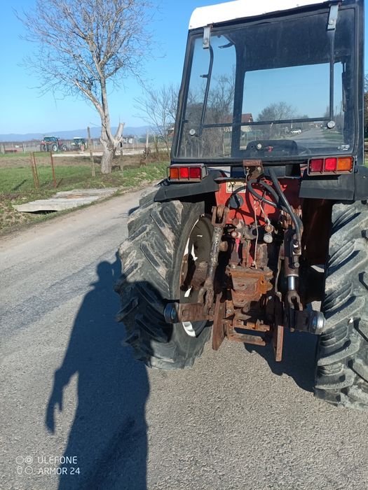 Vând tractor Fiat Agri viticol